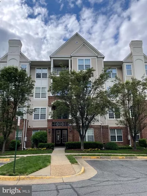 3009 Nicosh Cir #4205, Falls Church, VA 22042