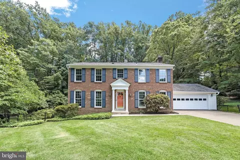9901 Madrigal Way, Vienna, VA 22181