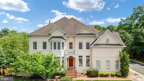 12786 Fox Keep Run, Fairfax, VA 22033