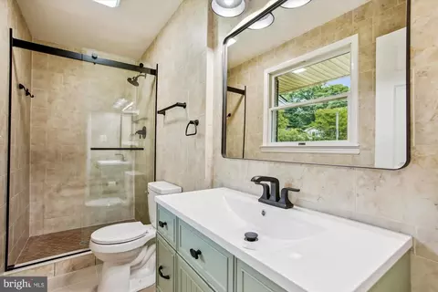 5941 Jennings Ln, Springfield, VA 22150 photo 25