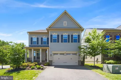 9077 Bear Branch Pl, Fairfax, VA 22031