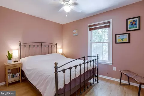 Bedroom - 7409 Spring Tree Dr, Springfield, VA 22153 photo 1 of 1