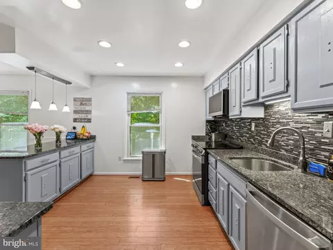 7599 Ruxton Dr, Springfield, VA 22153 photo 14