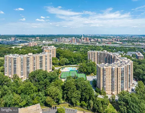 5904 Mount Eagle Dr #506, Alexandria, VA 22303