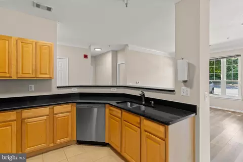 Kitchen - 1550 Spring Gate Dr #8109, Mclean, VA 22102 photo 1 of 3