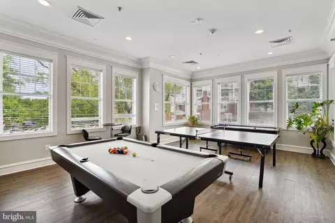1645 International Dr #421, Mclean, VA 22102 photo 25