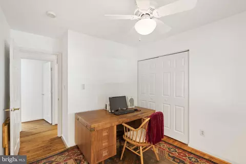 8009 Springfield Village Dr, Springfield, VA 22152 photo 26