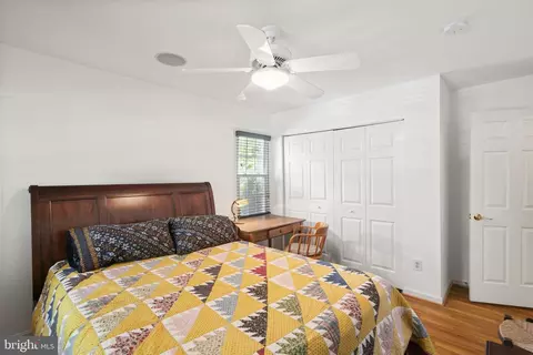 8009 Springfield Village Dr, Springfield, VA 22152 photo 22