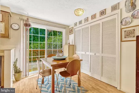 11018 Granby Ct, Reston, VA 20191 photo 8