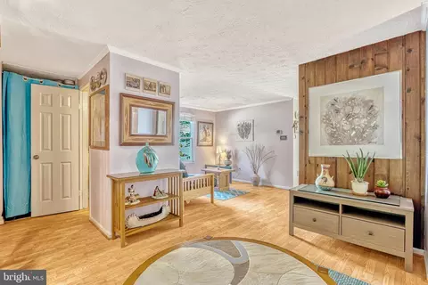 11018 Granby Ct, Reston, VA 20191 photo 5