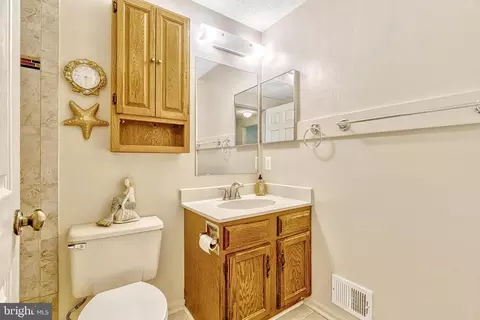11018 Granby Ct, Reston, VA 20191 photo 16