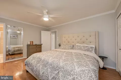 Bedroom - 11670 Stockbridge Ln, Reston, VA 20194 photo 3 of 7