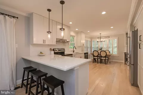 Kitchen - 11670 Stockbridge Ln, Reston, VA 20194 photo 2 of 7