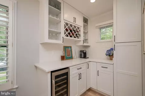 Kitchen - 11670 Stockbridge Ln, Reston, VA 20194 photo 7 of 7
