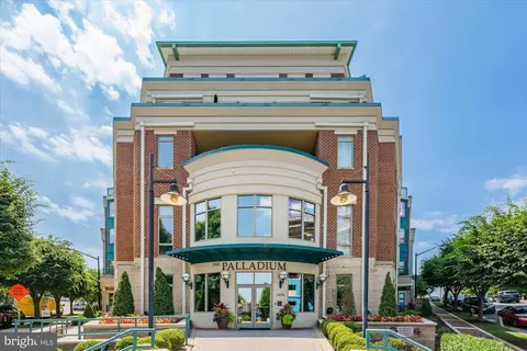 1450 Emerson Ave #505, Mclean, VA 22101