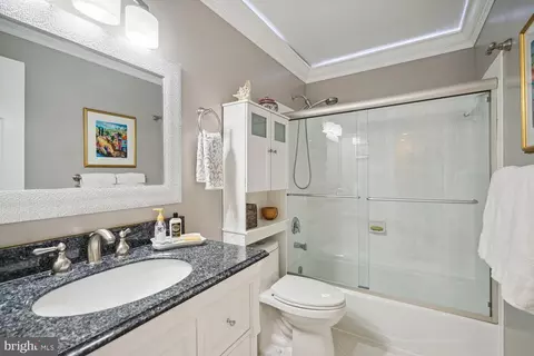8007 Algarve St, Mclean, VA 22102 photo 35