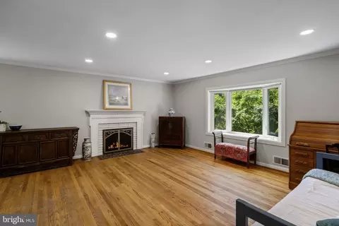 1607 8th Pl, Mclean, VA 22101 photo 6