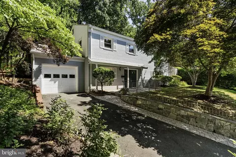 1607 8th Pl, Mclean, VA 22101 photo 1