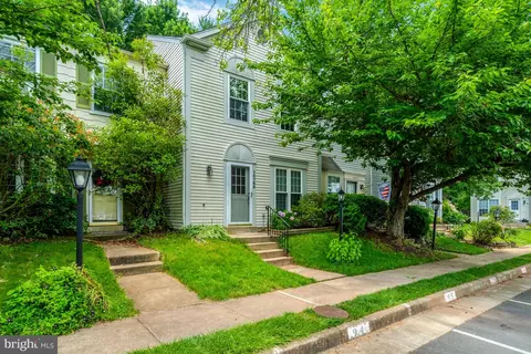 14785 Basingstoke Loop, Centreville, VA 20120