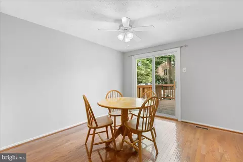 6522 Alexis Ln, Springfield, VA 22152 photo 4