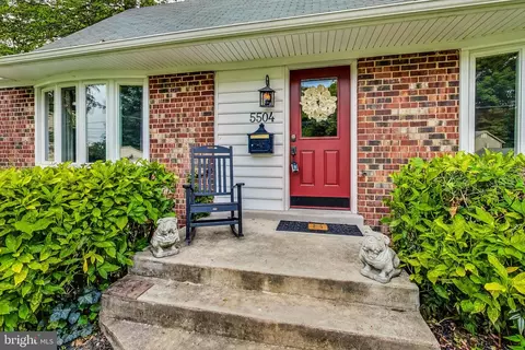 Exterior - 5504 Kempton Dr, Springfield, VA 22151 photo 7 of 11