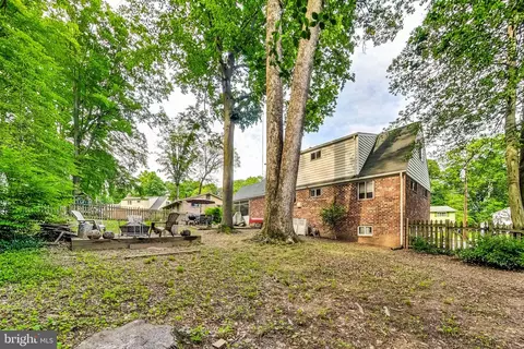 Exterior - 5504 Kempton Dr, Springfield, VA 22151 photo 11 of 11