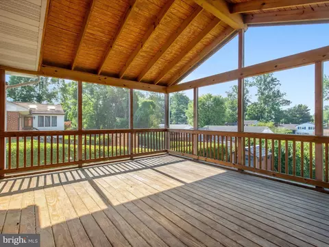 Exterior - 7517 Inzer St, Springfield, VA 22151 photo 8 of 8