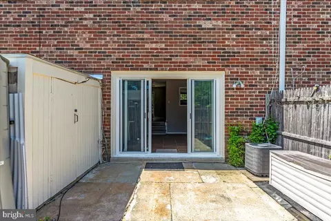 Exterior - 8360 Forrester Blvd #472, Springfield, VA 22152 photo 3 of 6