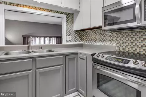 Kitchen - 8360 Forrester Blvd #472, Springfield, VA 22152 photo 2 of 2