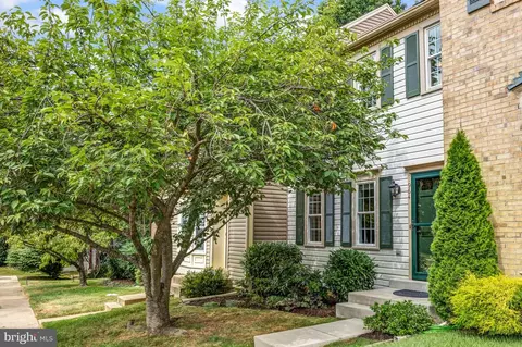 11964 Sentinel Point Ct, Reston, VA 20191