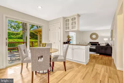 7004 Spur Rd, Springfield, VA 22153 photo 22
