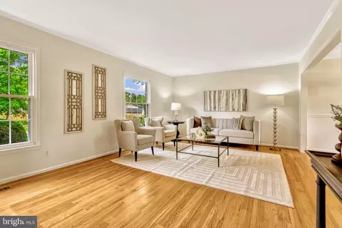 7004 Spur Rd, Springfield, VA 22153 photo 11