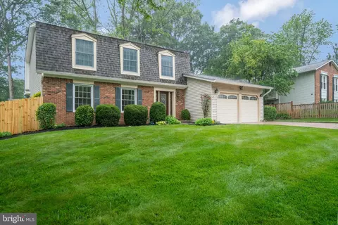 7004 Spur Rd, Springfield, VA 22153 photo 2