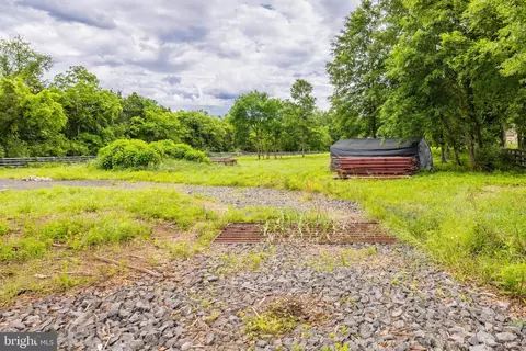 15375 Compton Rd, Centreville, VA 20121 photo 7
