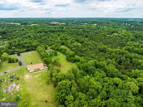 15375 Compton Rd, Centreville, VA 20121 photo 19