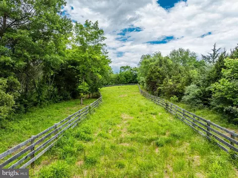 15375 Compton Rd, Centreville, VA 20121 photo 37
