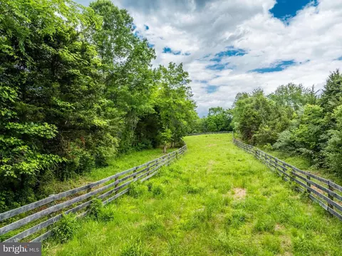 15375 Compton Rd, Centreville, VA 20121 photo 38
