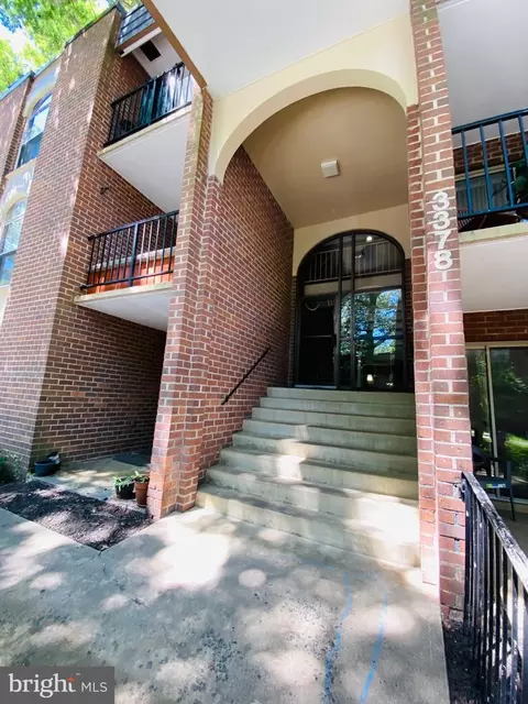 3378 Woodburn Rd #3378-14, Annandale, VA 22003