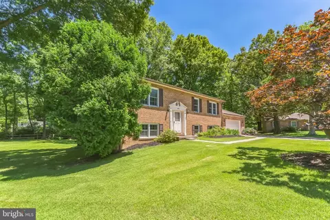 3800 Margay Ct, Alexandria, VA 22309