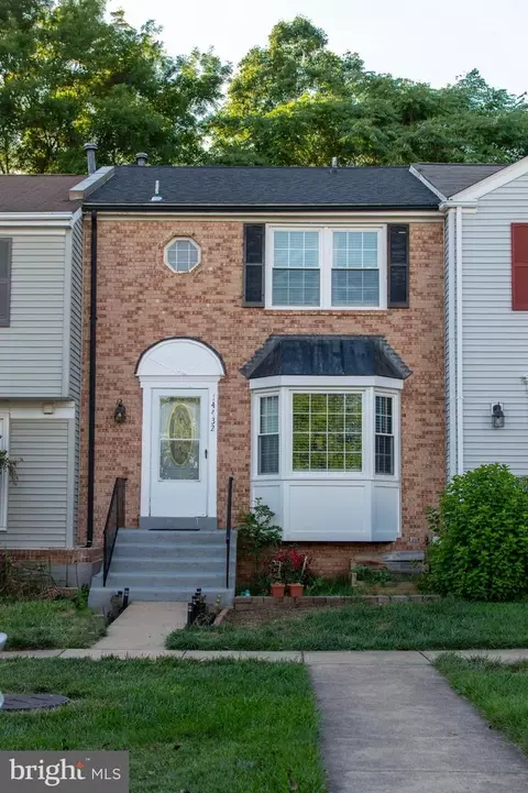 14432 Manassas Gap Ct, Centreville, VA 20120