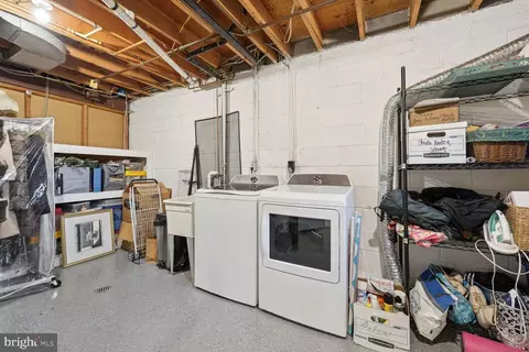 Other - 1610 Dunterry Pl, Mclean, VA 22101 photo 5 of 6