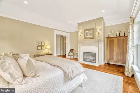 Bedroom - 835 Whann Ave, Mclean, VA 22101 photo 3 of 8