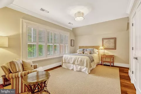 Bedroom - 835 Whann Ave, Mclean, VA 22101 photo 5 of 8