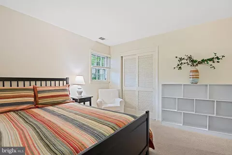 Bedroom - 7912 Falstaff Rd, Mclean, VA 22102 photo 7 of 7