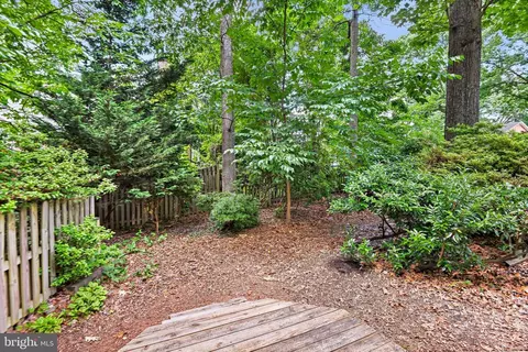 Exterior - 7912 Falstaff Rd, Mclean, VA 22102 photo 27 of 49