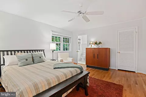 Bedroom - 7912 Falstaff Rd, Mclean, VA 22102 photo 3 of 7
