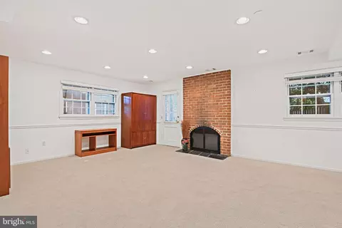 Living - 7912 Falstaff Rd, Mclean, VA 22102 photo 3 of 6