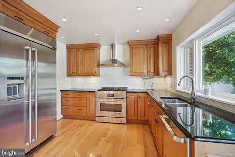 Kitchen - 2068 Kirby Rd, Mclean, VA 22101 photo 1 of 8