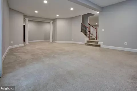 Living - 1365 Hardison Ln, Mclean, VA 22102 photo 6 of 6