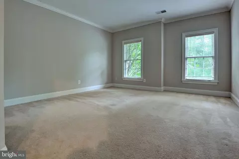 Bedroom - 1365 Hardison Ln, Mclean, VA 22102 photo 5 of 9